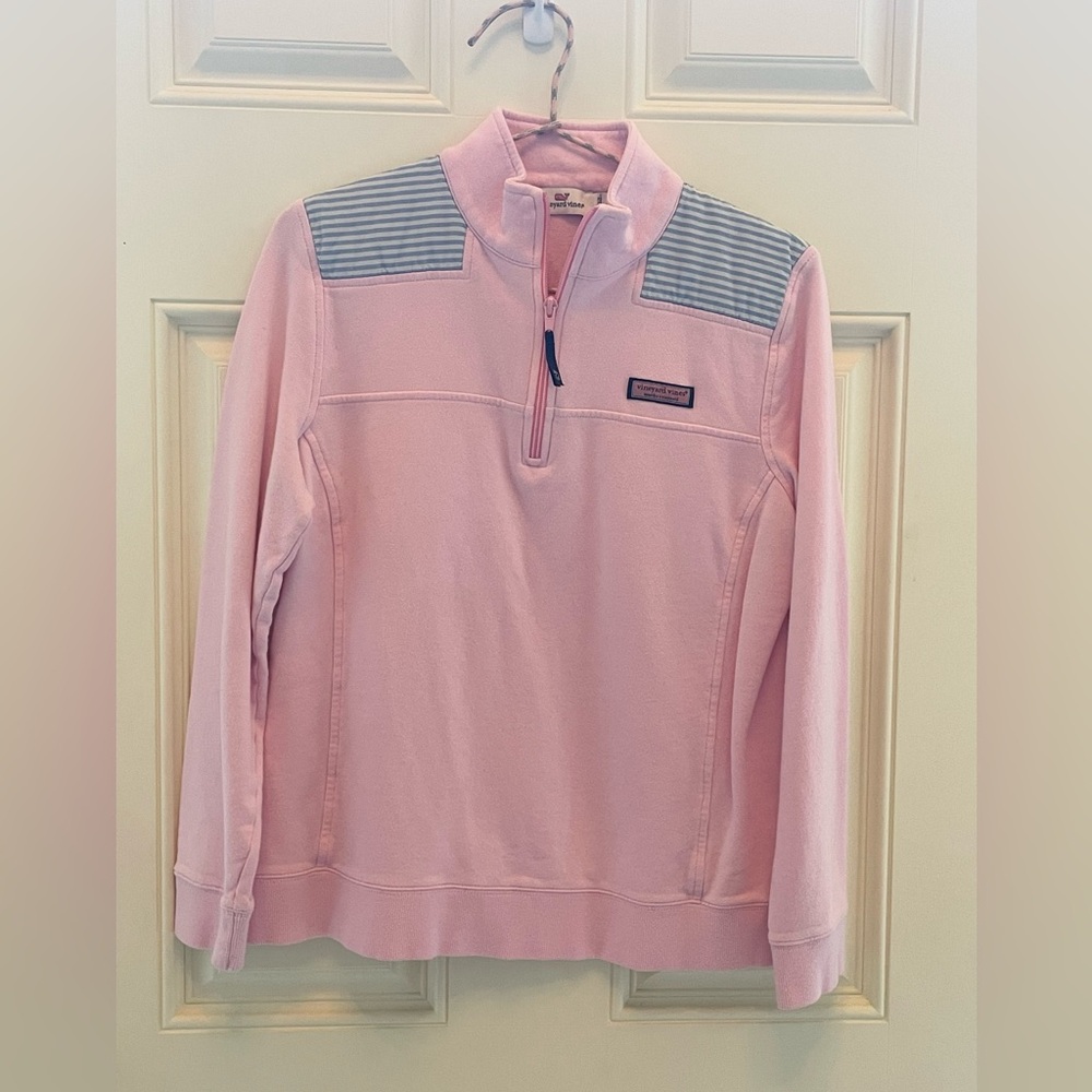 Vineyard Vines quarter zip. Pink. Girls size M